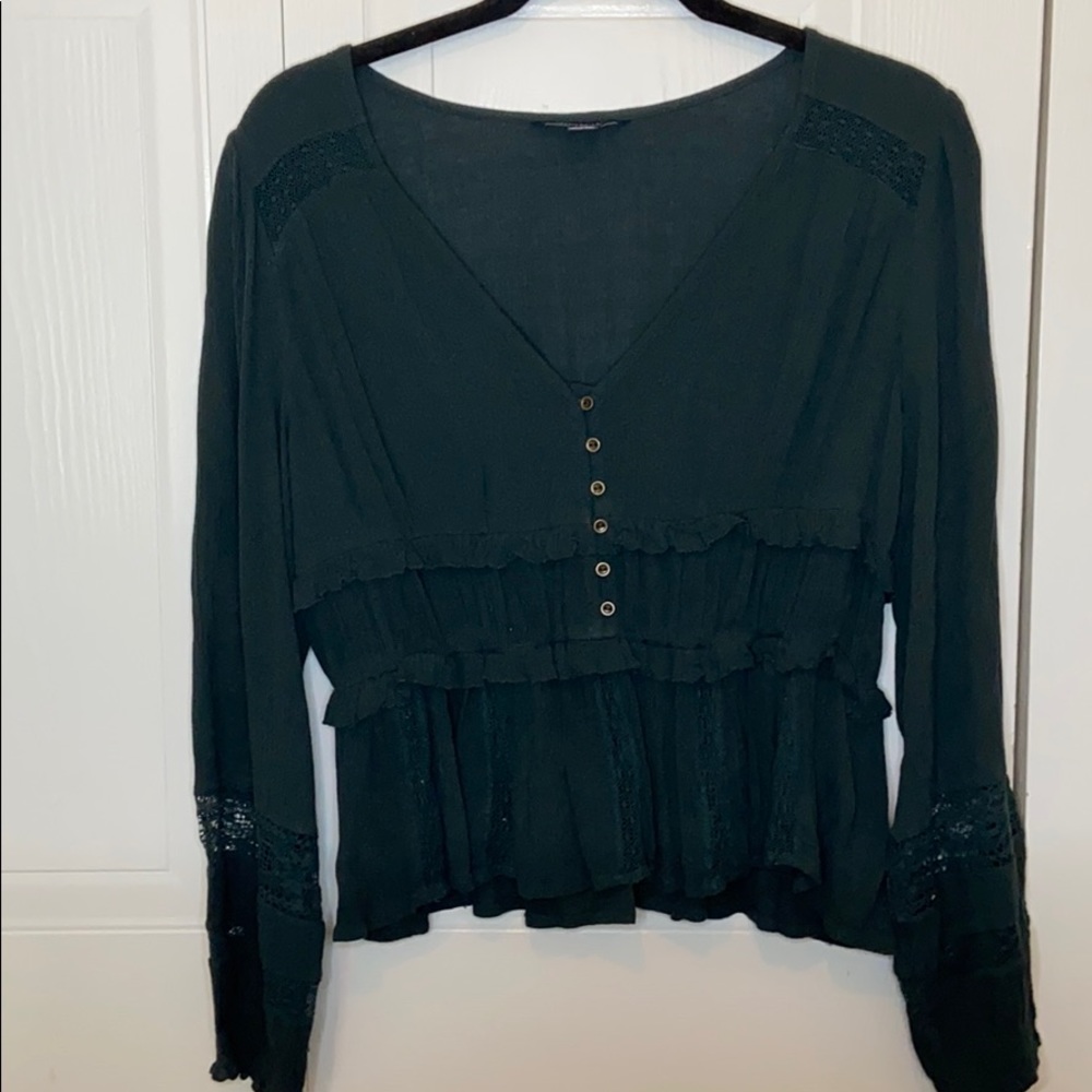 American Eagle emerald green long sleeve